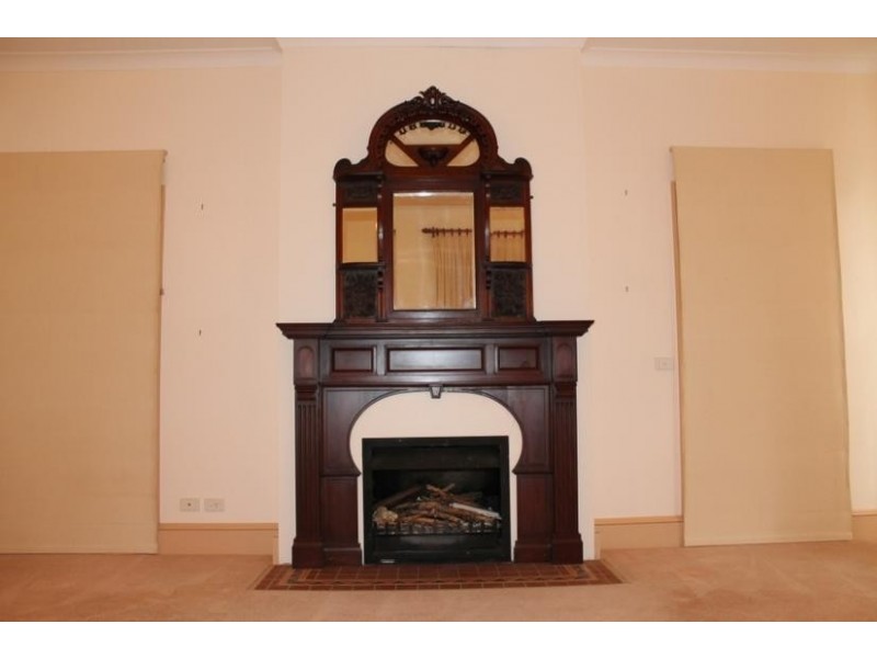 18 SHORT STREET, Armidale NSW 2350