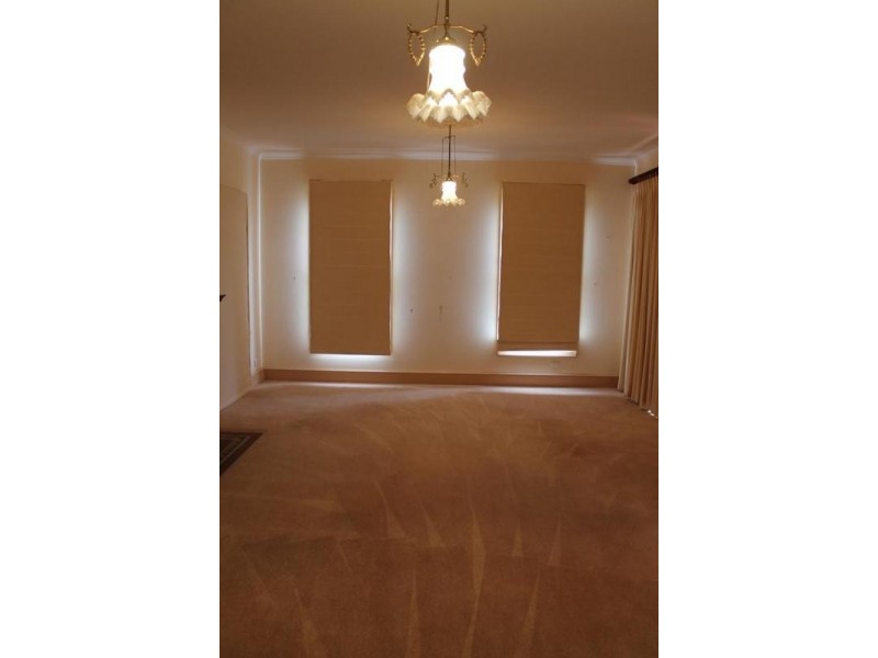 18 SHORT STREET, Armidale NSW 2350