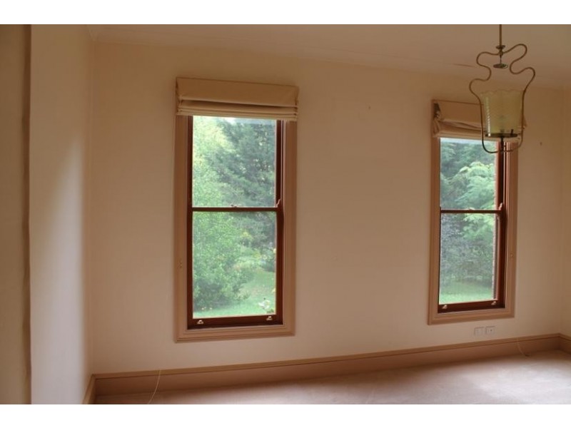 18 SHORT STREET, Armidale NSW 2350