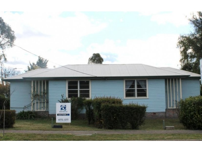 172 CANAMBE STREET, Armidale NSW 2350