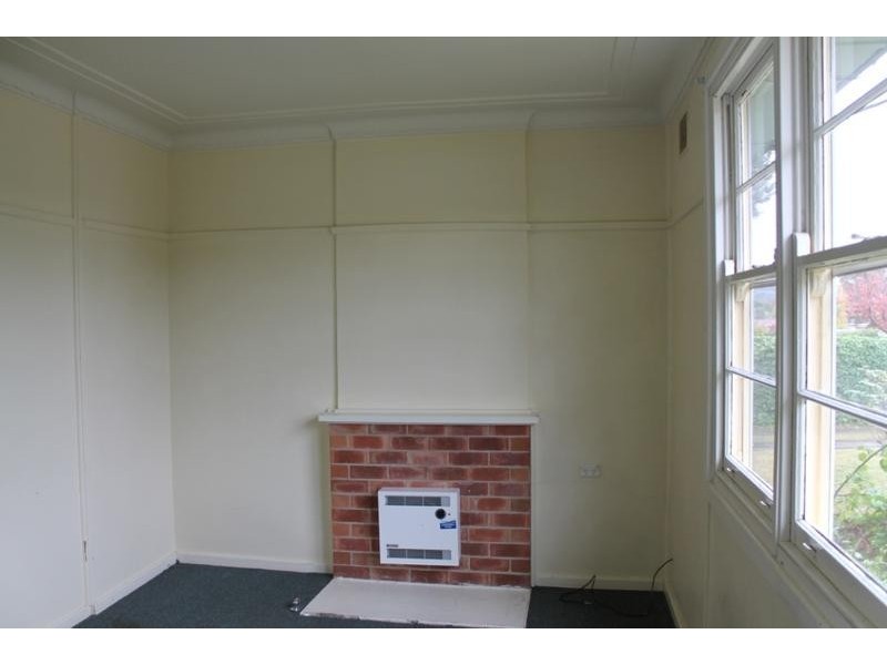 172 CANAMBE STREET, Armidale NSW 2350