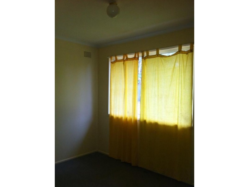 5 CHISHOLM PLACE, Armidale NSW 2350