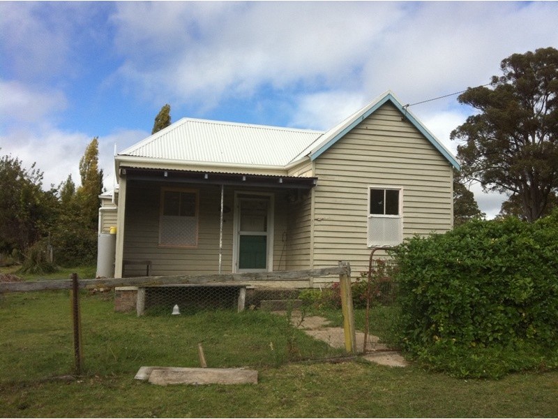 246 GRAFTON ROAD, Armidale NSW 2350