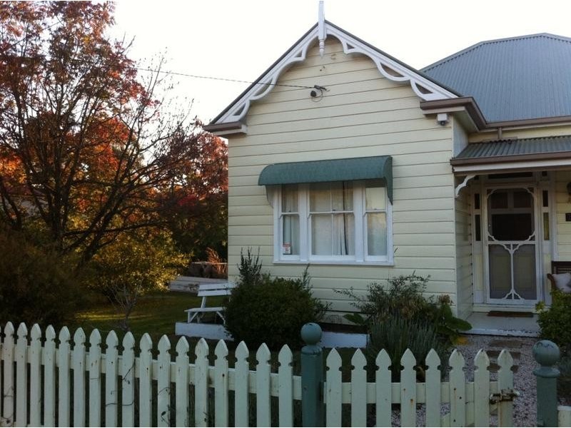 78 KENNEDY STREET, Armidale NSW 2350