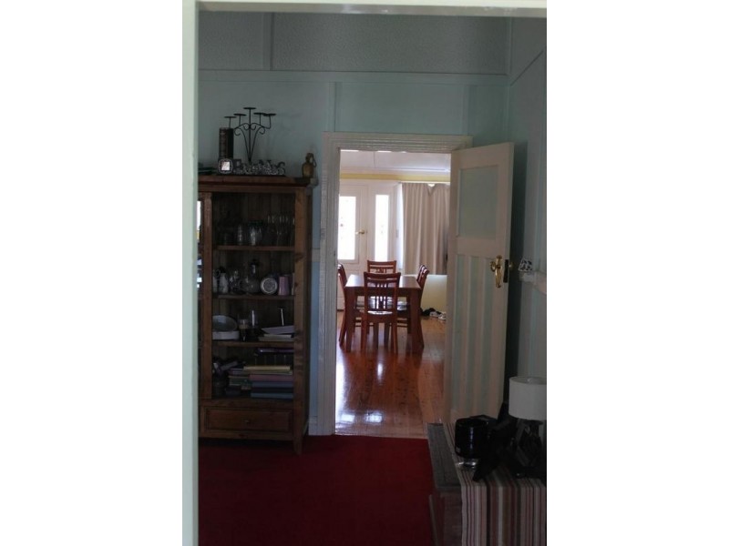 30 BRIDGE STREET, Uralla NSW 2358