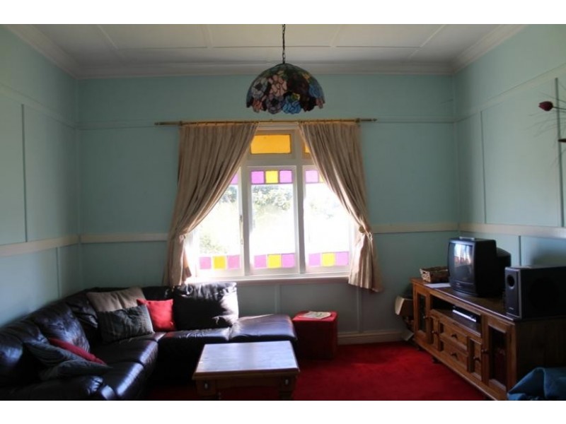 30 BRIDGE STREET, Uralla NSW 2358