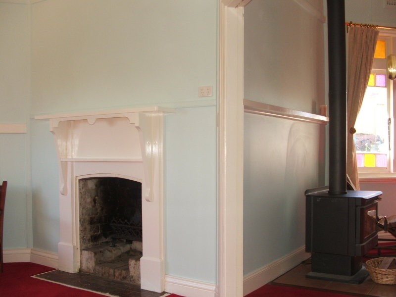 30 BRIDGE STREET, Uralla NSW 2358