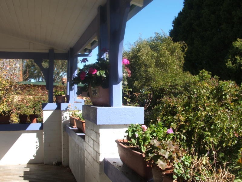 30 BRIDGE STREET, Uralla NSW 2358