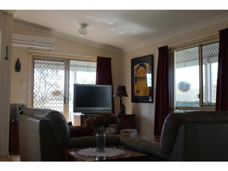 31 DALE CRESCENT, Armidale NSW 2350