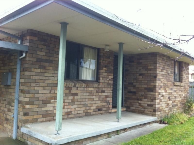 27A CENTENNIAL CLOSE, Armidale NSW 2350