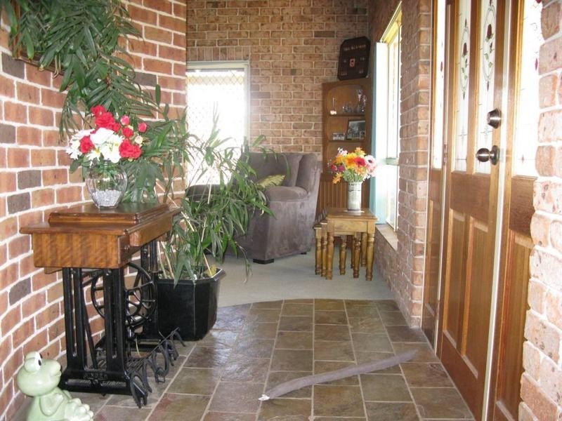 25 SIMMONS ROAD, Armidale NSW 2350