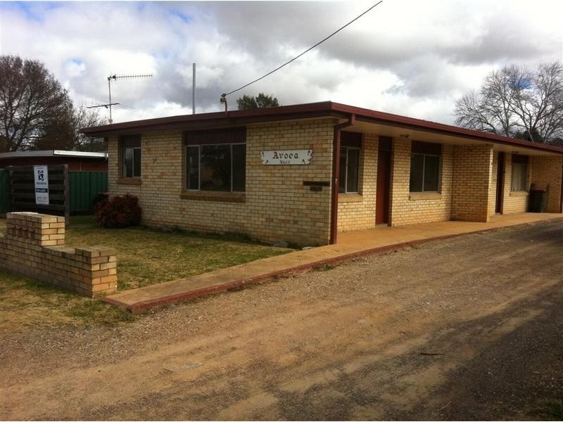 2/66 Niagara St, Armidale NSW 2350