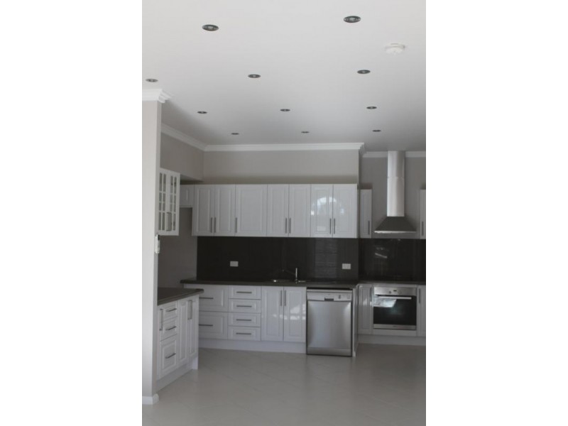 171-173 BROWN STREET, Armidale NSW 2350