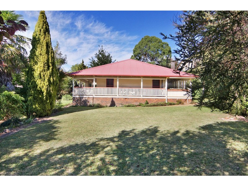 5 GARIBALDI STREET, Armidale NSW 2350