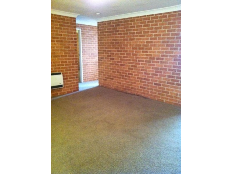 1/1 Alahna Drive, Armidale NSW 2350