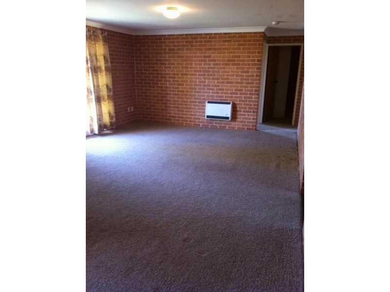 1/1 Alahna Drive, Armidale NSW 2350