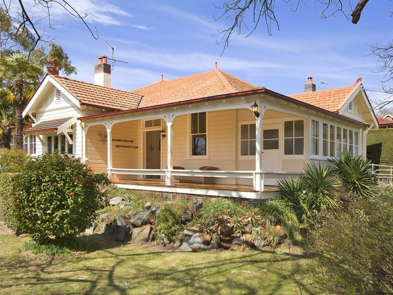 189 FAULKNER STREET, Armidale NSW 2350