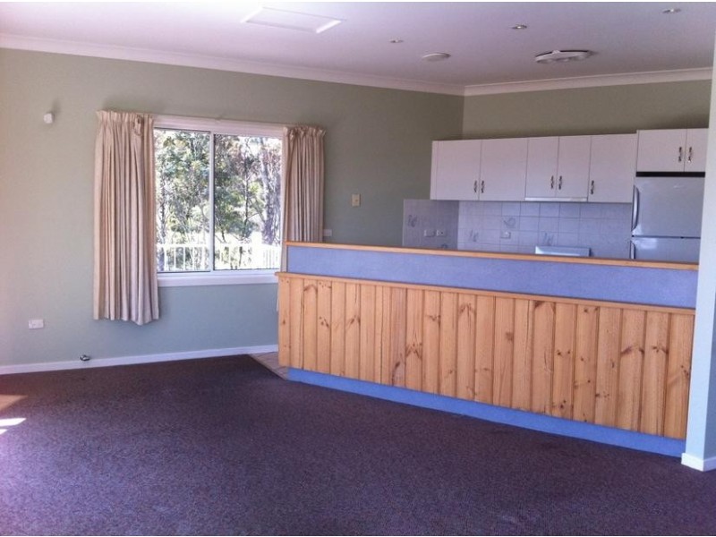 6 Merino Terrace, Armidale NSW 2350
