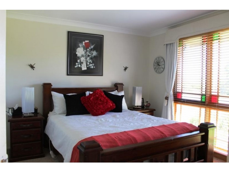 18 THE BOULEVARD, Armidale NSW 2350