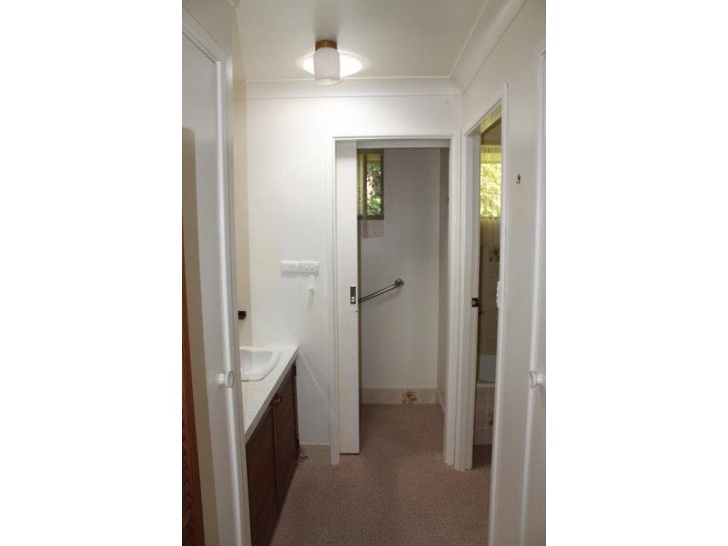 7 SIMPSON AVE, Armidale NSW 2350