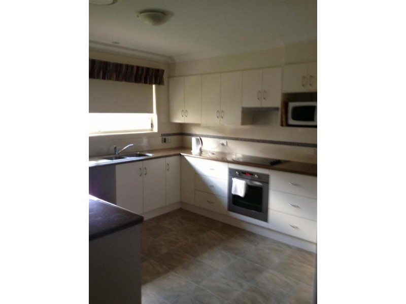 7 Rusden Court, Armidale NSW 2350