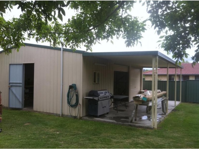 84 DOUGLAS STREET, Armidale NSW 2350