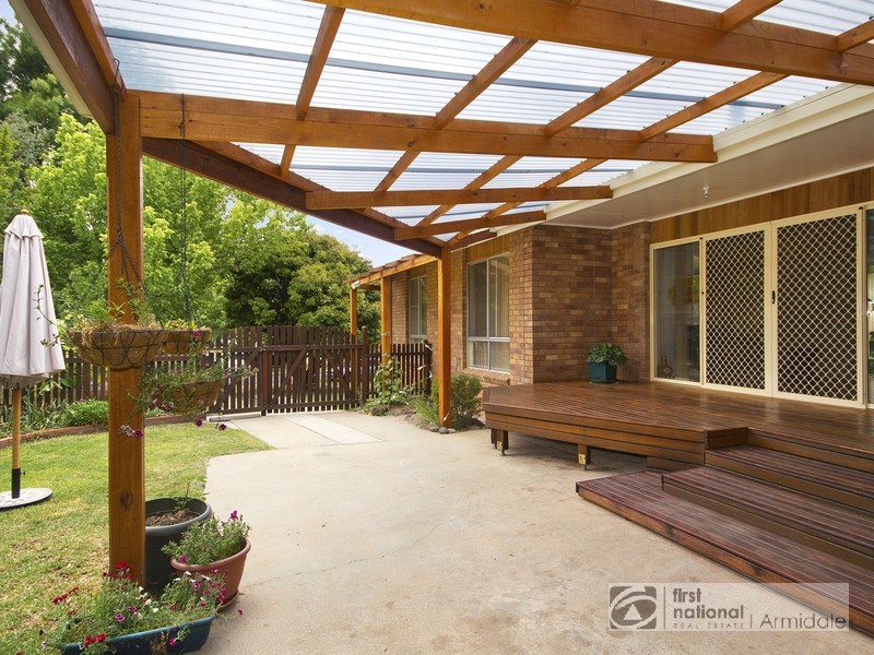 12 FREEMAN CRESCENT, Armidale NSW 2350
