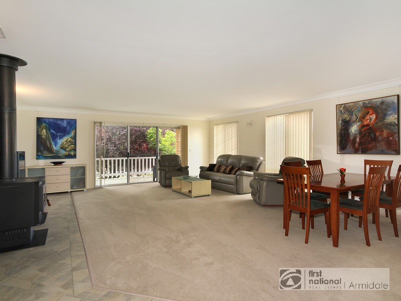 12 FREEMAN CRESCENT, Armidale NSW 2350