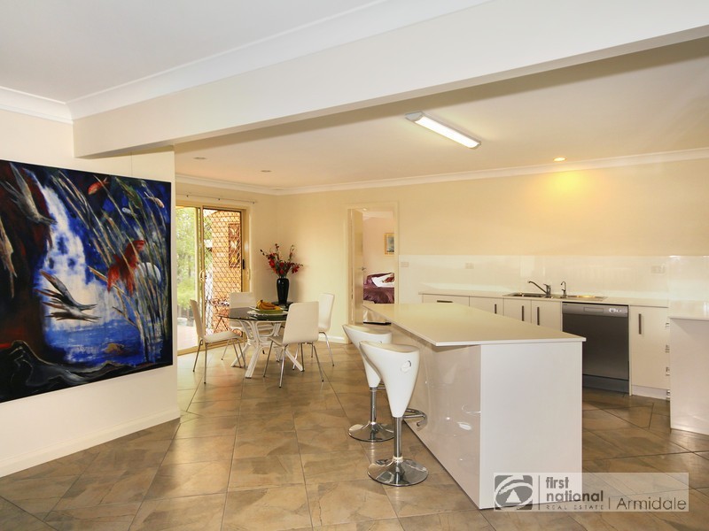 12 FREEMAN CRESCENT, Armidale NSW 2350