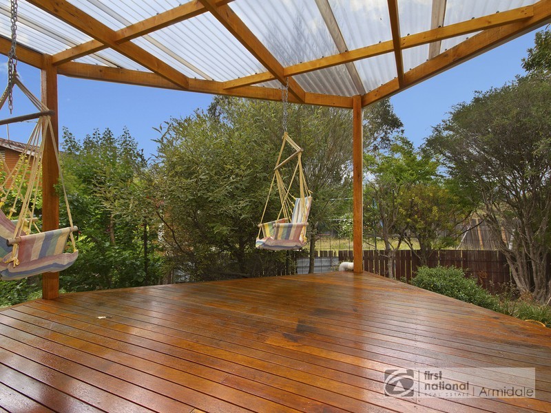 12 FREEMAN CRESCENT, Armidale NSW 2350