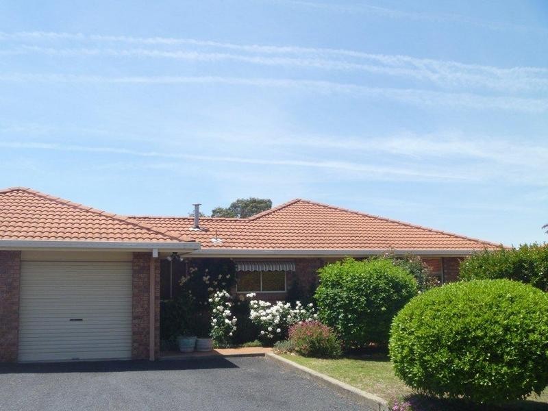 5/89 QUEEN ELIZABETH DRIVE, Armidale NSW 2350