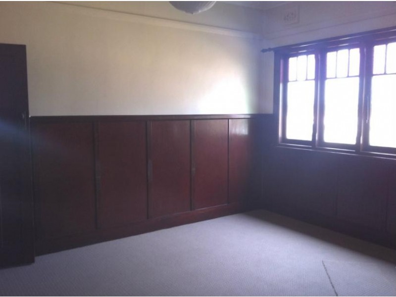 10 Marsh Street, Armidale NSW 2350