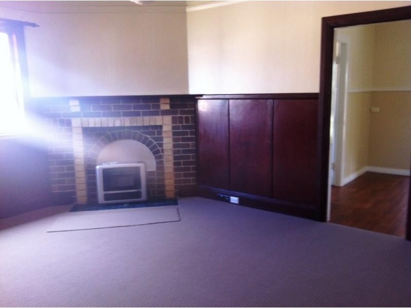 10 Marsh Street, Armidale NSW 2350