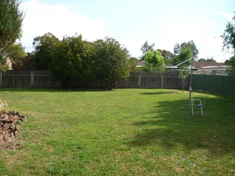 64 Mossman Street, Armidale NSW 2350