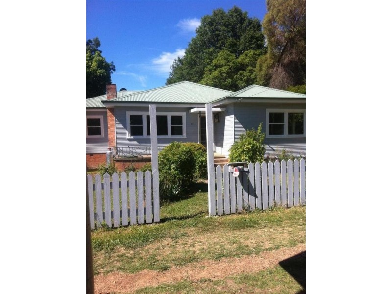 53 Mann Street, Armidale NSW 2350