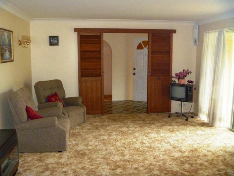 3 SIMPSON AVE, Armidale NSW 2350