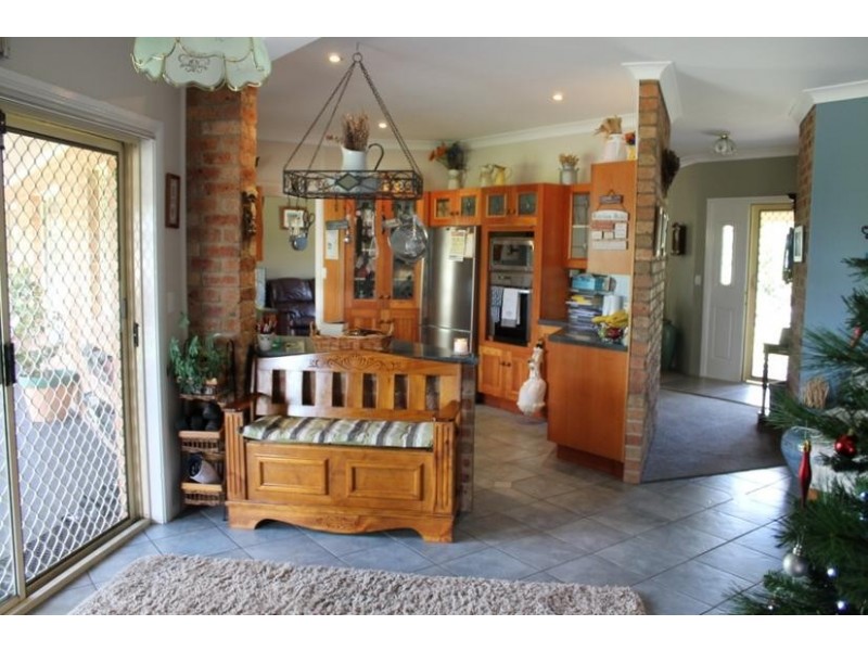 91-99 GLEN INNES ROAD, Armidale NSW 2350