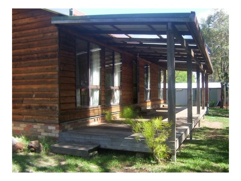 222 Canambe Street, Armidale NSW 2350