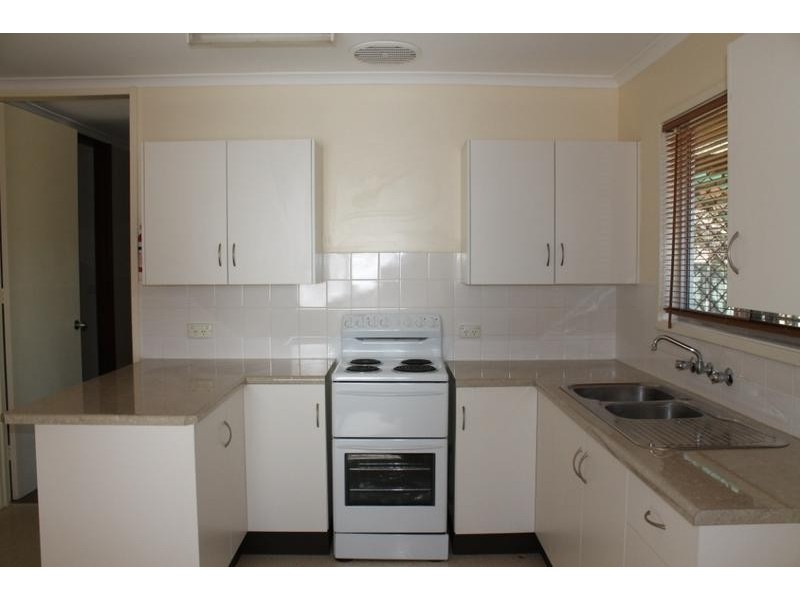 11 Bain Crescent, Armidale NSW 2350