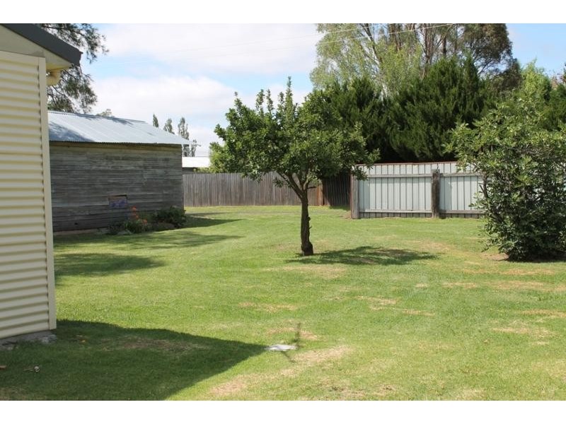 334 BEARDY STREET, Armidale NSW 2350