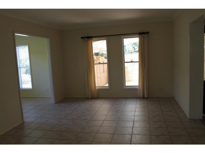 12 Judith Street, Armidale NSW 2350