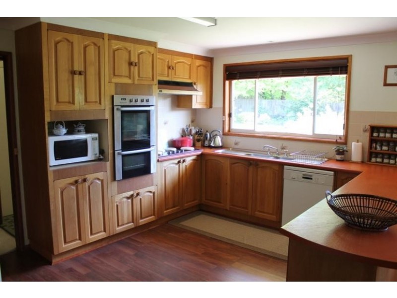 21 MURRAY AVE, Armidale NSW 2350