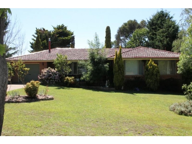 5 MARREE STREET, Armidale NSW 2350