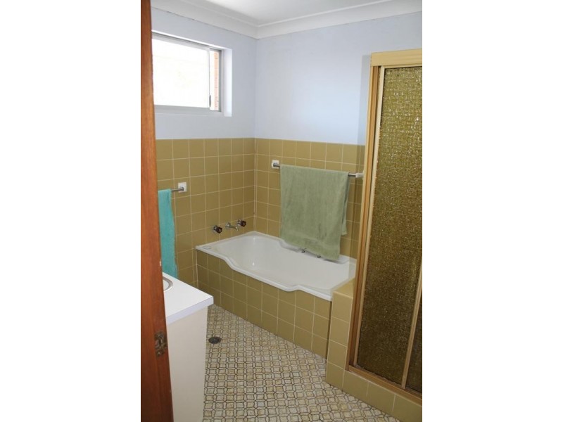 5 MARREE STREET, Armidale NSW 2350