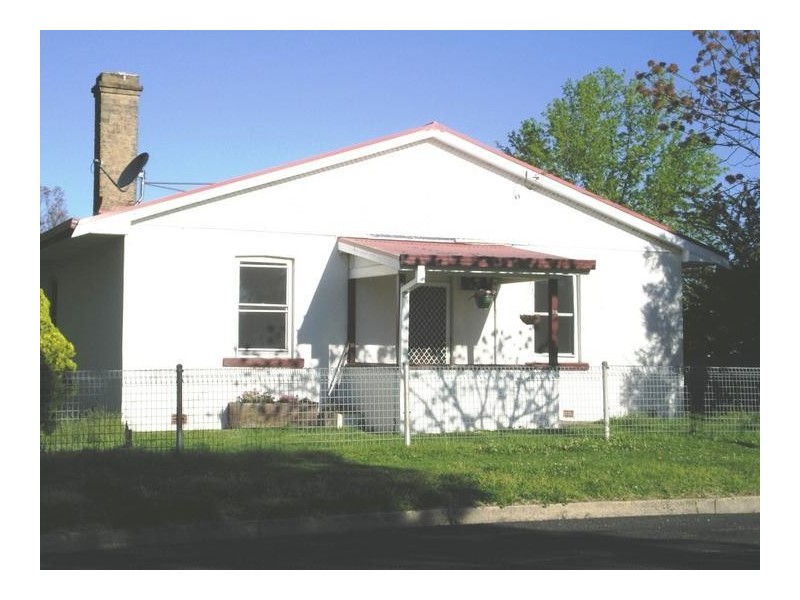 95 Butler Street, Armidale NSW 2350