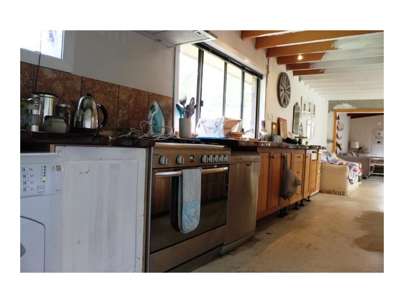 209a MARKHAM STREET, Armidale NSW 2350