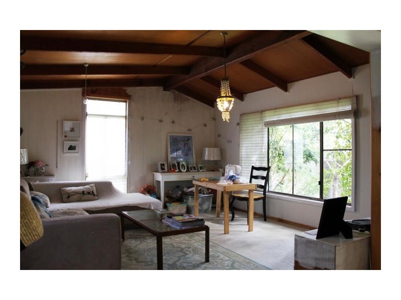 209a MARKHAM STREET, Armidale NSW 2350