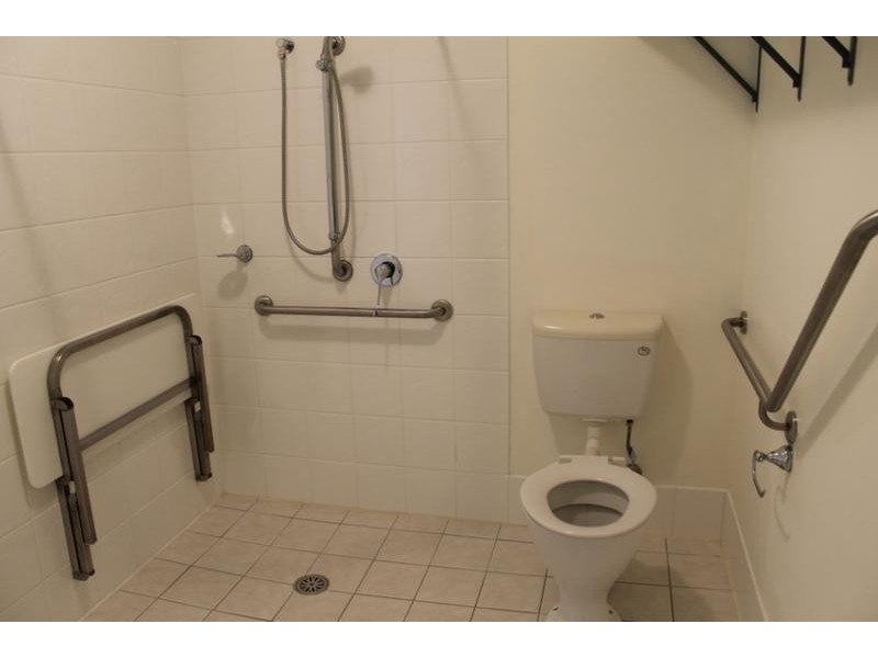 64/80 QUEEN ELIZABETH DRIVE, Armidale NSW 2350