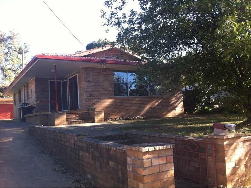 124 Mann Street, Armidale NSW 2350