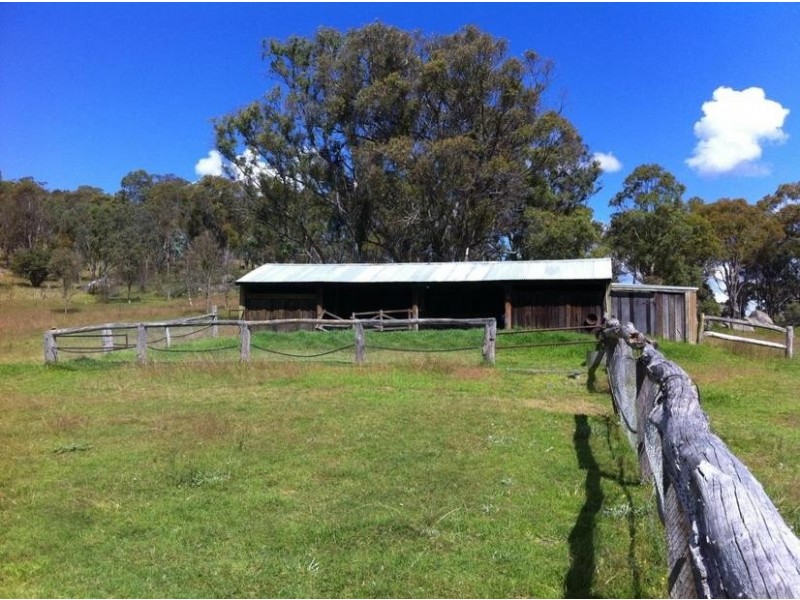 614 Puddledock Road, Armidale NSW 2350